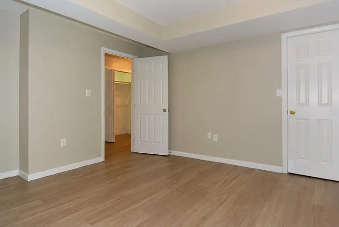 12 Roach St #1 — Photo 9