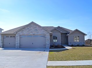 1955 Craftsman Ave, Bourbonnais, IL 60914