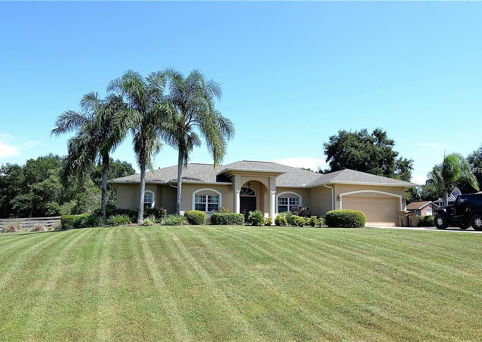 1st image of 5300 Green Briar Dr