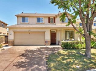 882 Summer Ln, Tracy, CA