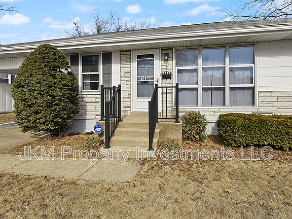 2nd image of 135 Saint Maurice Ln