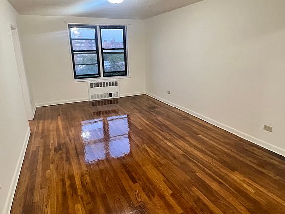 2nd image of 8920 55th Ave APT 6E