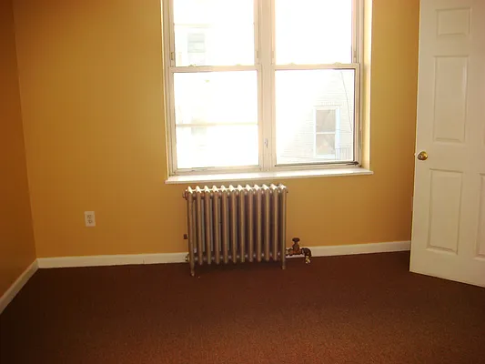 Rented by Avanguard Realty Corp | media 6