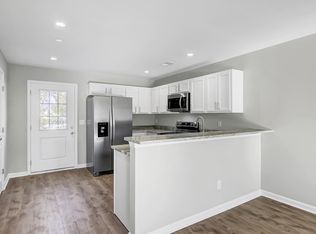 1943 Robertson Blvd #B, Charleston, SC 29406