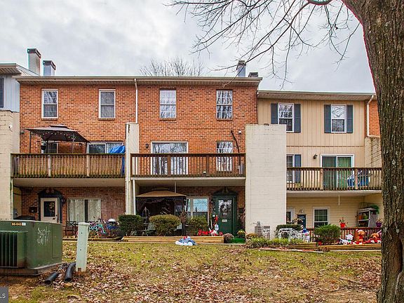 2nd image of 8 Shetland Cir #8