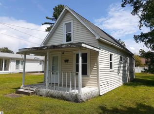 512 Tawas St, East Tawas, MI 48730