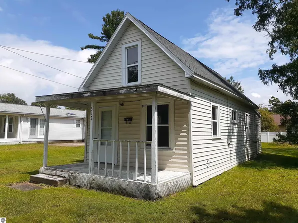 512 Tawas St, East Tawas, MI 48730