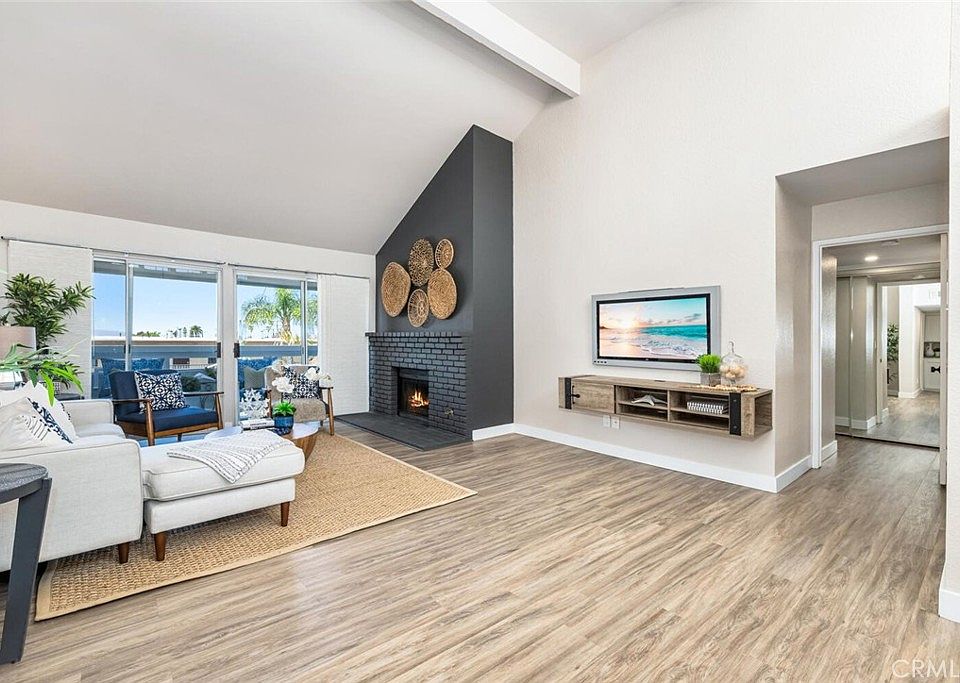 1st image of 3401 E Wilton St Unit 302