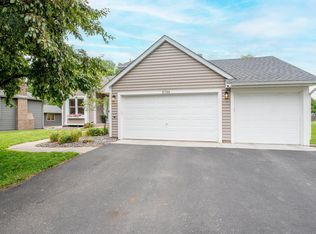 8744 Rosewood Ln N, Maple Grove, MN 55369