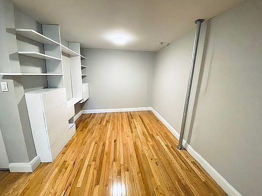 2nd image of 102 Saint Marks Pl APT 6