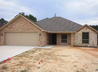 11179 Water Oak Dr, Flint, TX 75762