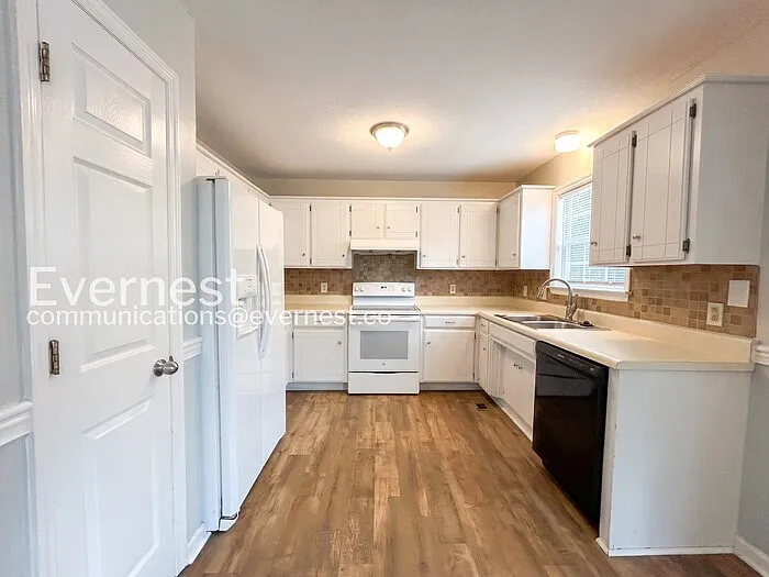 2921 High Rigger Dr — Photo 6