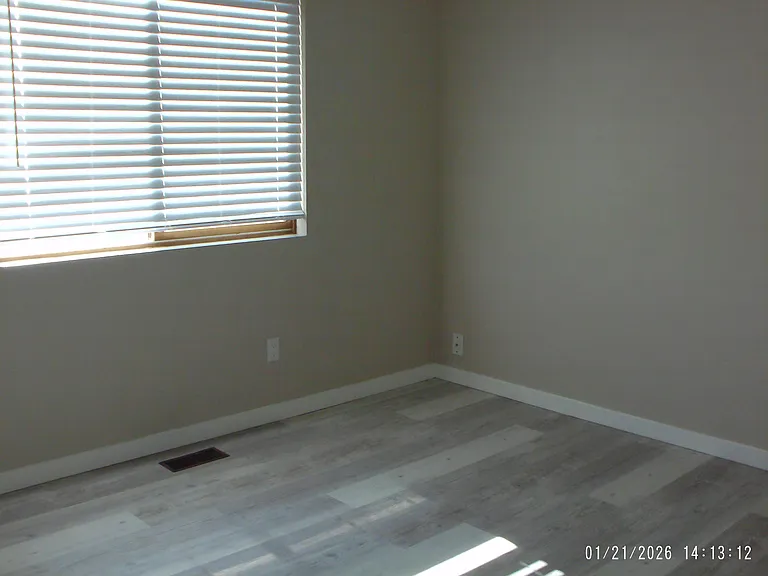 2516 Glen View Ave #B — Photo 8
