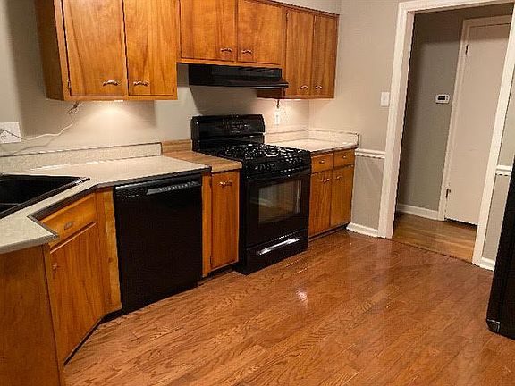 5th image of 2096 Saint Christopher Dr