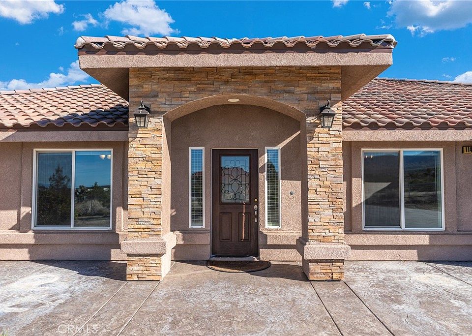 1st image of 11423 Desert View Rd