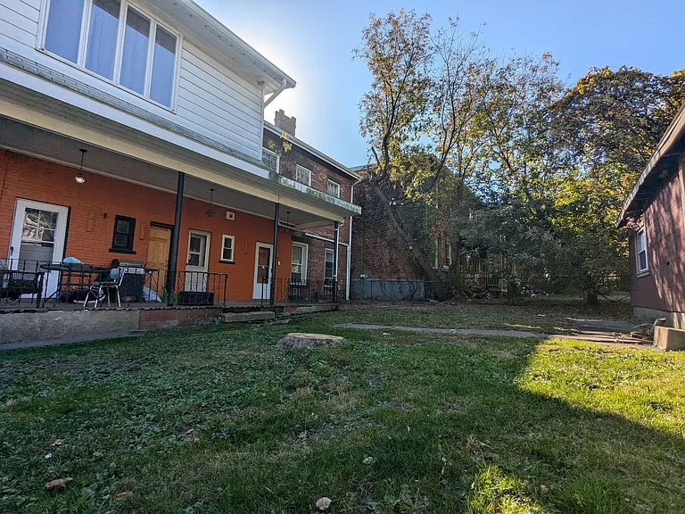 13 Hamilton St — Photo 12