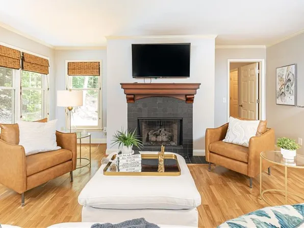 602 Bainbridge Dr Unit 602, Atlanta, GA 30327