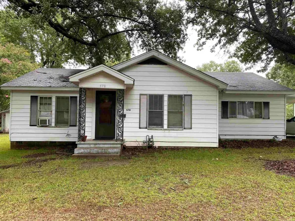 578 Jenkins St, Camden, AR 71701