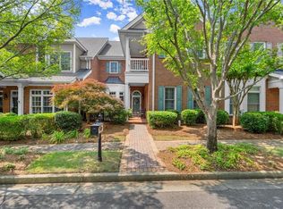 8730 Parker Pl, Roswell, GA 30076