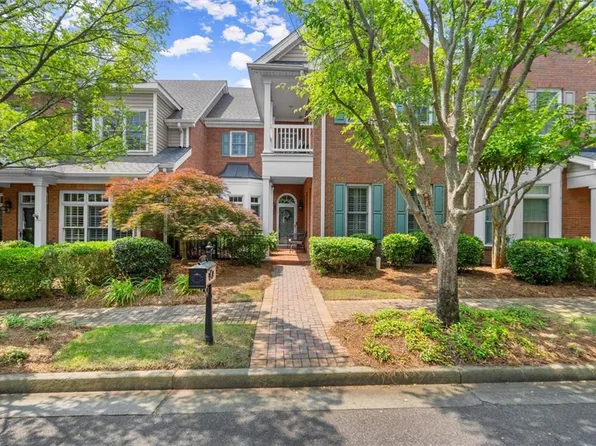 8730 Parker Pl, Roswell, GA 30076