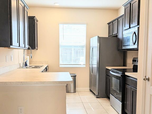 5th image of 2845 Black Buck Cir