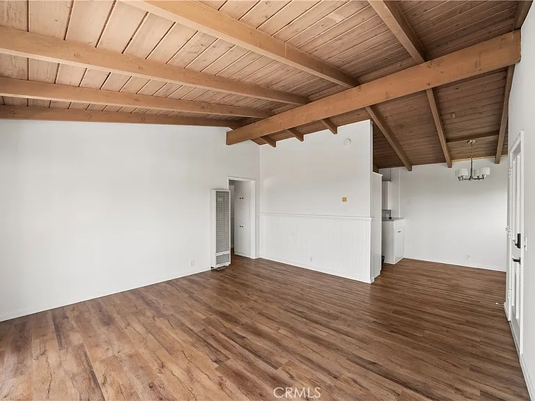 135 High Dr — Photo 16