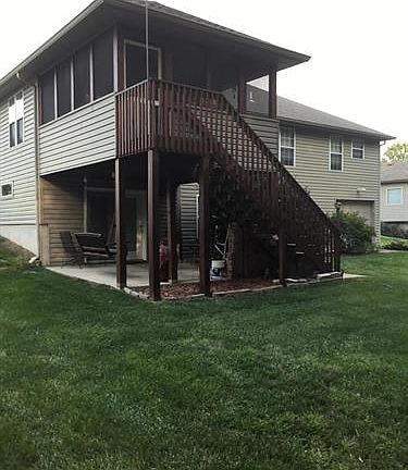 3rd image of 1906 Longstreet Dr