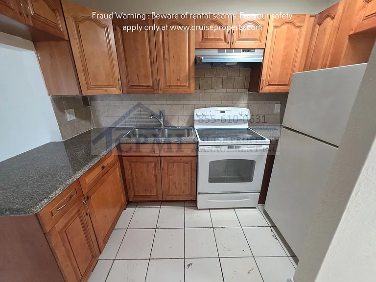 Waterford Villas - 551 Kathy Ct Margate, FL 33068 — Photo 26