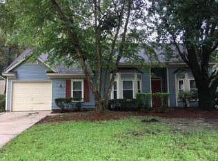 100 Macfarren Ln, Summerville, SC 29485
