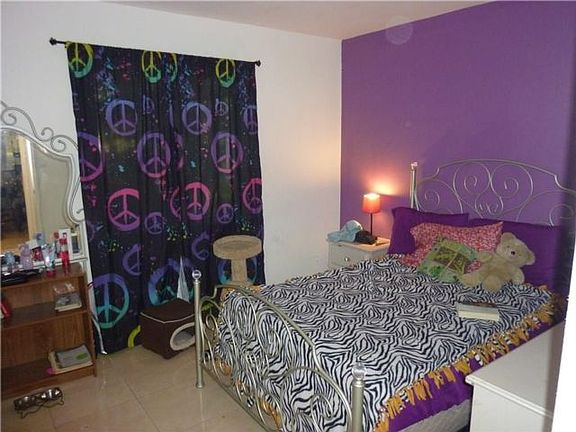 4th image of 119 Gardens Dr APT 101