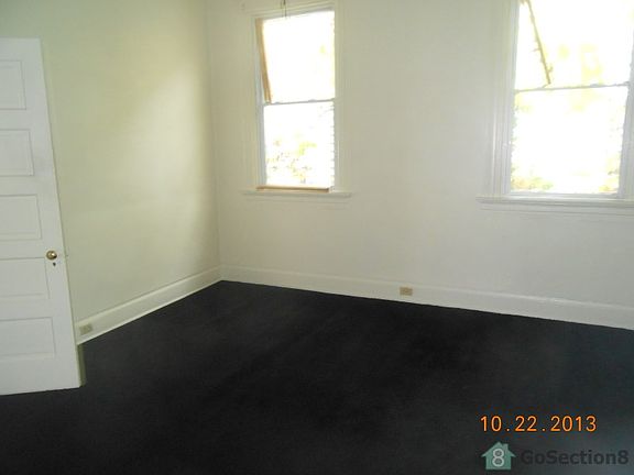 4th image of 1435 Manss Ave