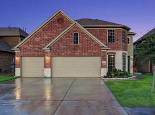 7702 Echinacea Dr, Baytown, TX 77521