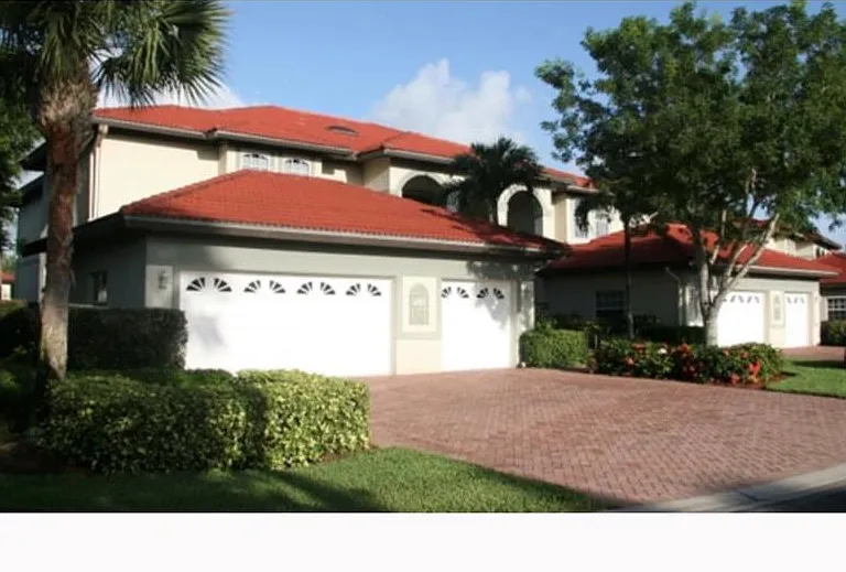 295 Waterside Cir #1-102 — Photo 1