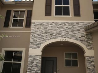 1529 SE 27th Rd, Homestead, FL 33035