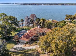 6136 Dora Dr, Mount Dora, FL 32757