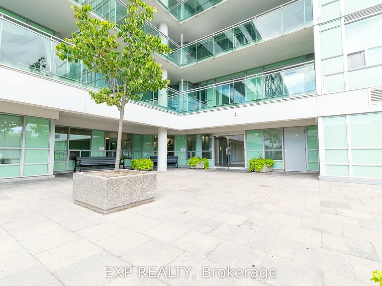 60 Fairfax Cres N #221 — Photo 21