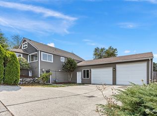 1117 N Waugh Rd, Mount Vernon, WA 98273