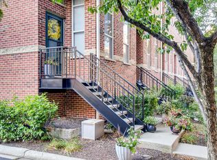 2636 W Belmont Ave, Chicago, IL 60618