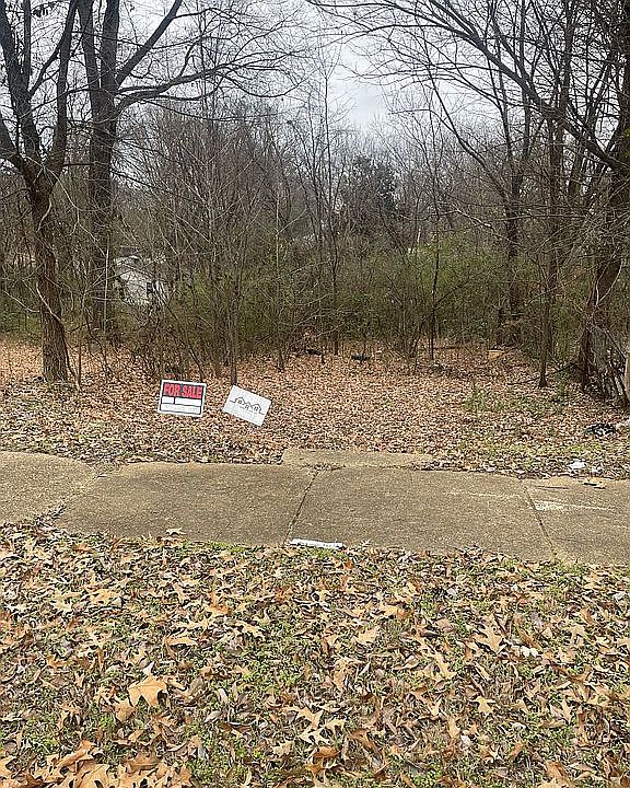 1st image of 1684 Corning Ave
