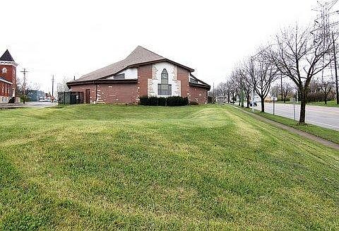 5th image of 1116 Lincoln Ave