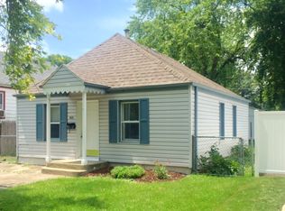 435 S Fulton Ave, Bradley, IL 60915