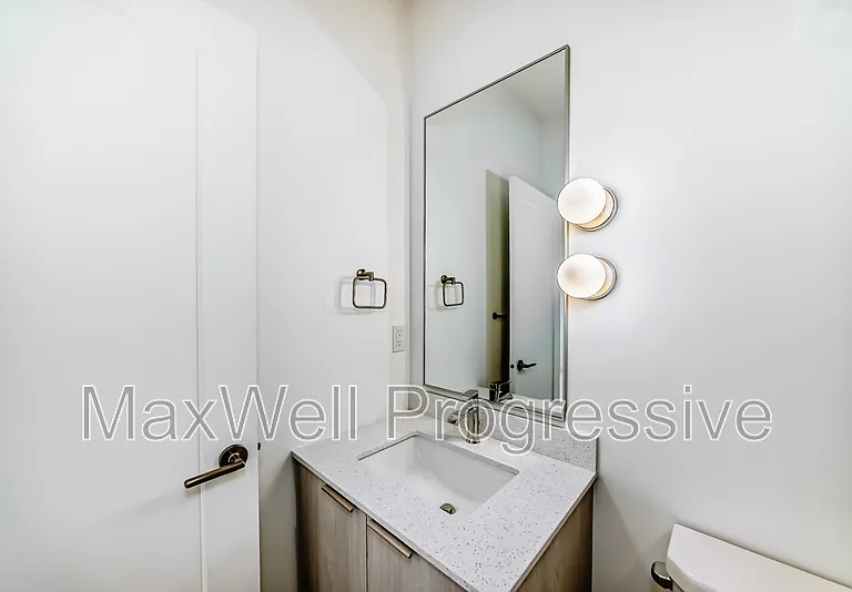 6415 93rd St NW #MAIN — Photo 35