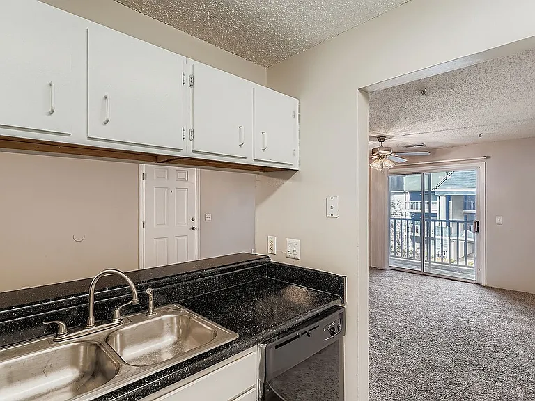 Rise Sunridge — Photo 21