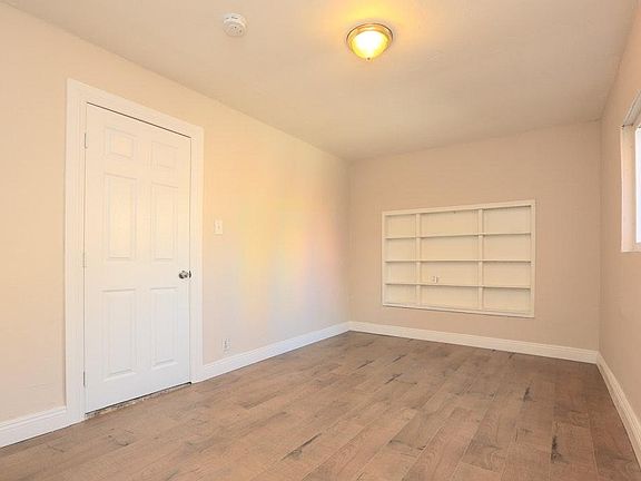 3rd image of 5067 Alhambra Ave