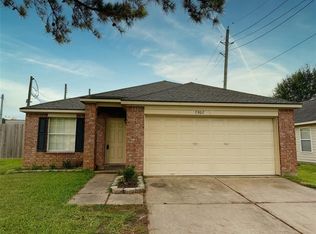 7907 Fire Thorn Ln, Cypress, TX 77433