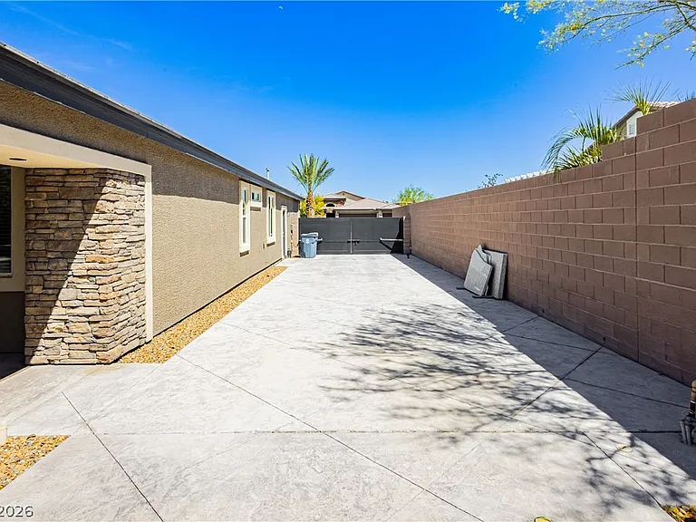 5757 Ireland Ridge Ct — Photo 33