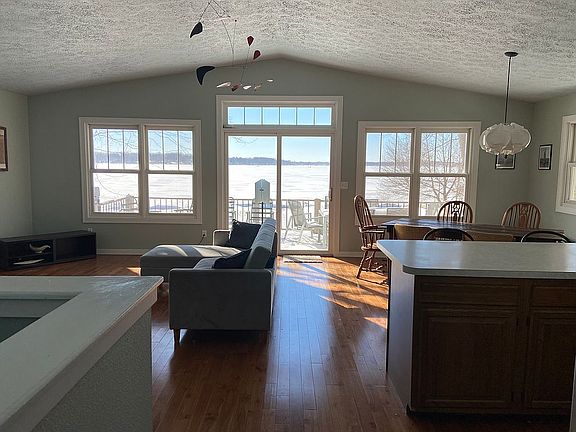 Open upper level, lake view