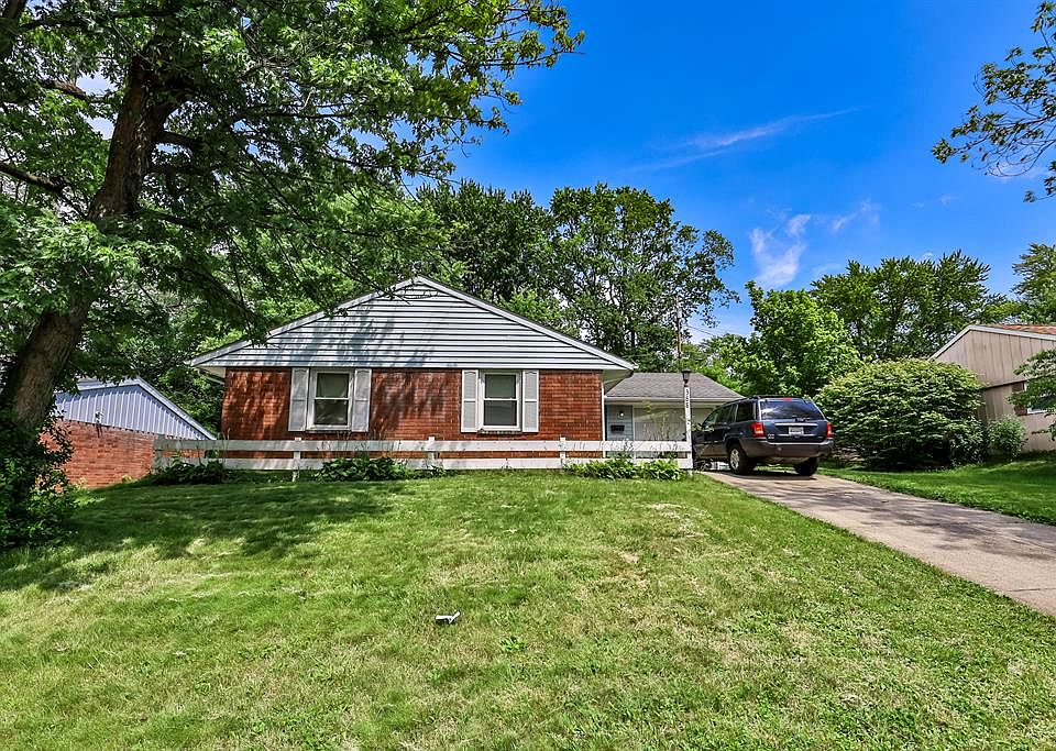 1st image of 388 Martha Dr