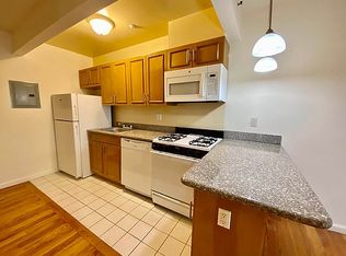 37-14 32nd St #308, Long Island City, NY 11101
