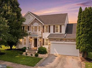 52 Southwinds Dr, Charles Town, WV 25414